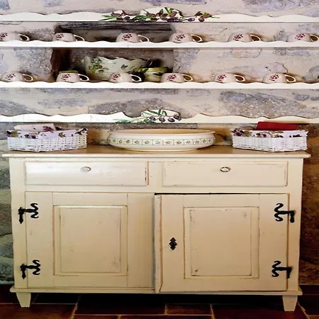 On Krk With Pool And Outdoor Kitchen Vilă