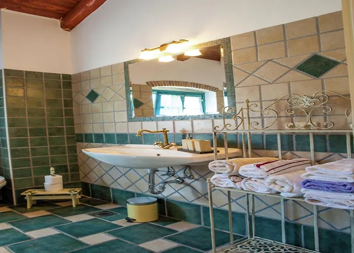 On Krk With Pool And Outdoor Kitchen *