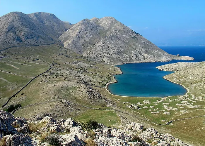 On Krk With Pool And Outdoor Kitchen * Strilcici