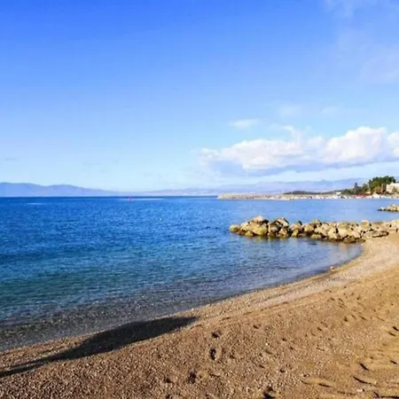 Villa Upscale On An Exclusive Island Strilcici