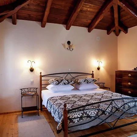 Villa On Krk With Pool And Outdoor Kitchen *